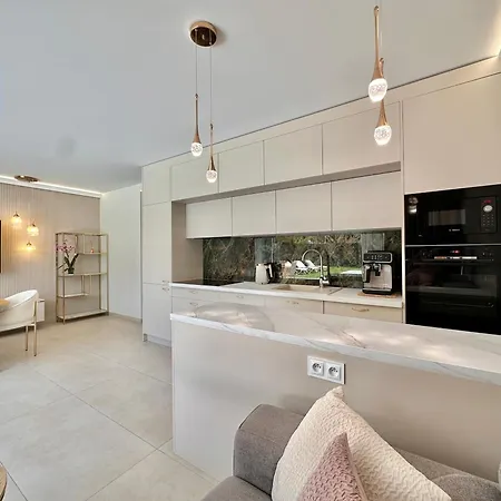 Ocean Luxury House & Private Heated Pool アパート アデヘ