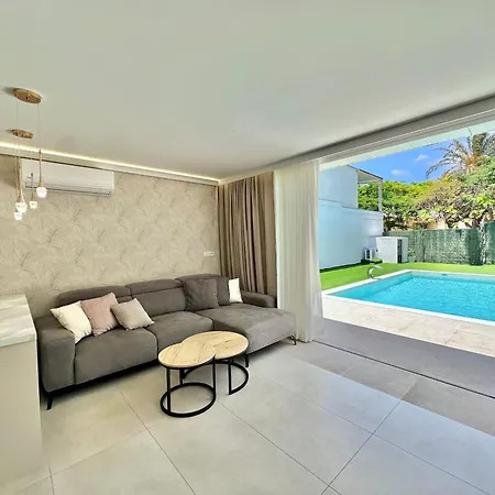 Ocean Luxury House & Private Heated Pool アパート